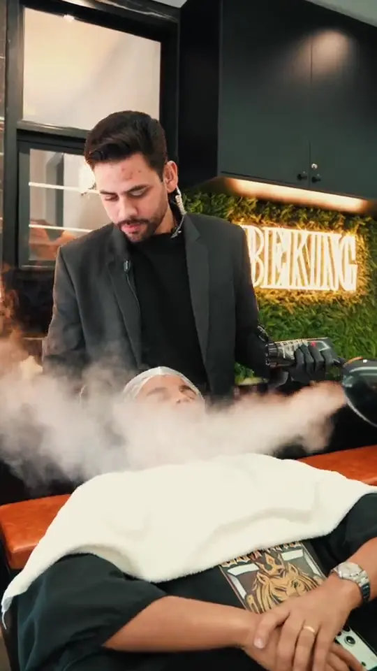 Tratamento com toalha quente e vapor na BeKing